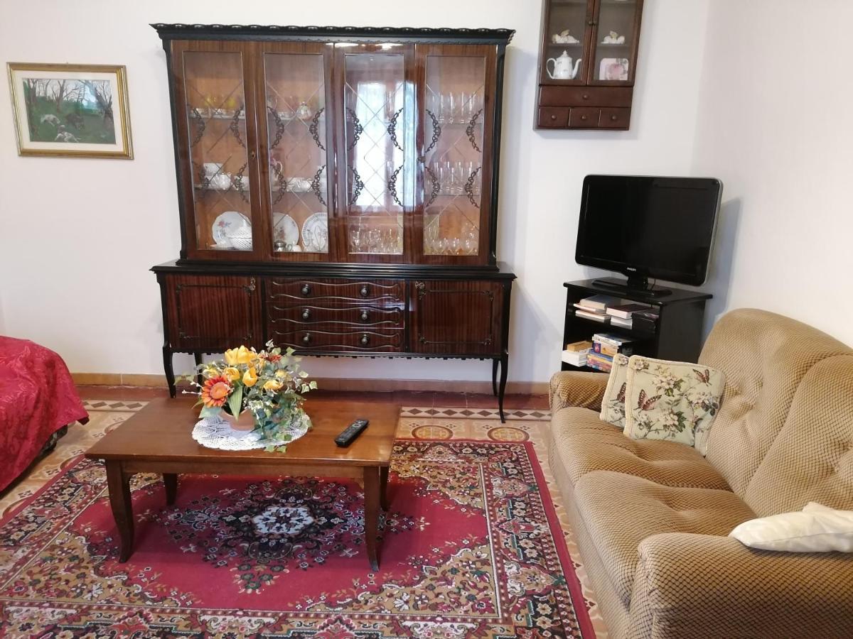 La Casa Dei Nonni Villa Chianni Exteriör bild