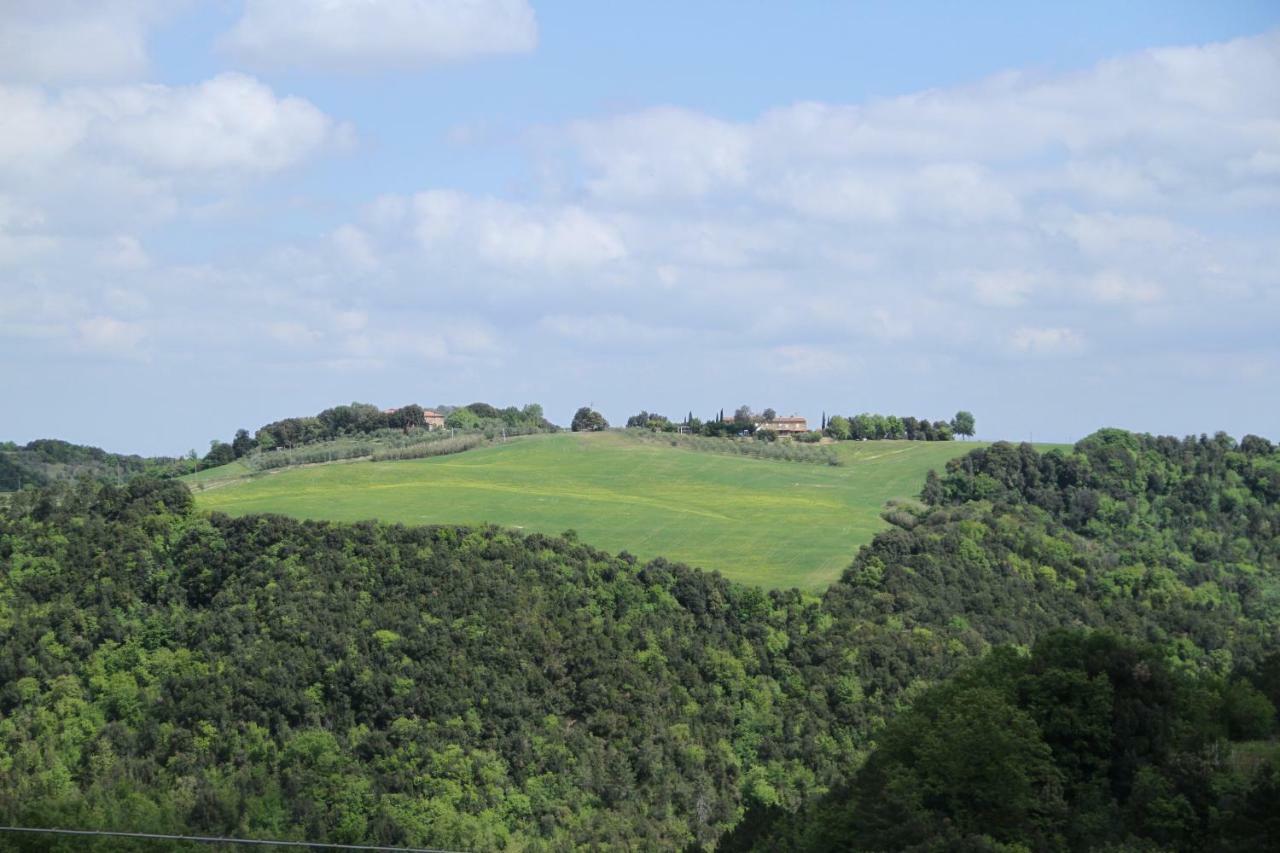 La Casa Dei Nonni Villa Chianni Exteriör bild